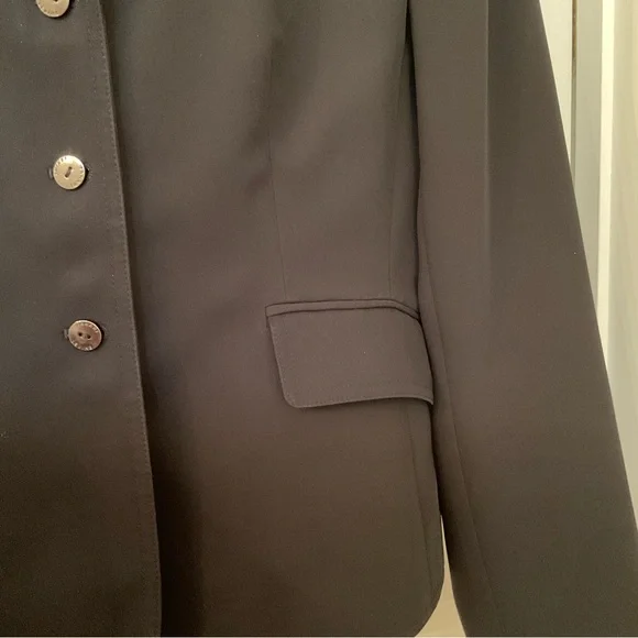 Tahari Blazer Women’s Black 3 Button Size 6 - Picture 4 of 10